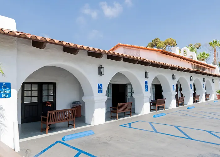 Holiday Inn Express San Clemente N – Beach Area
