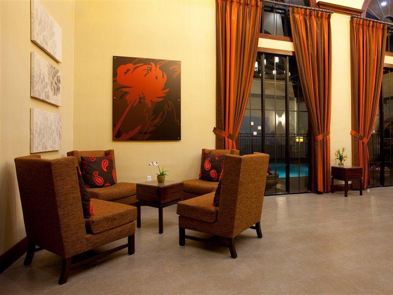 Express N - Area By Ihg